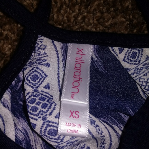 Cute Summer Top! - Picture 3 of 3